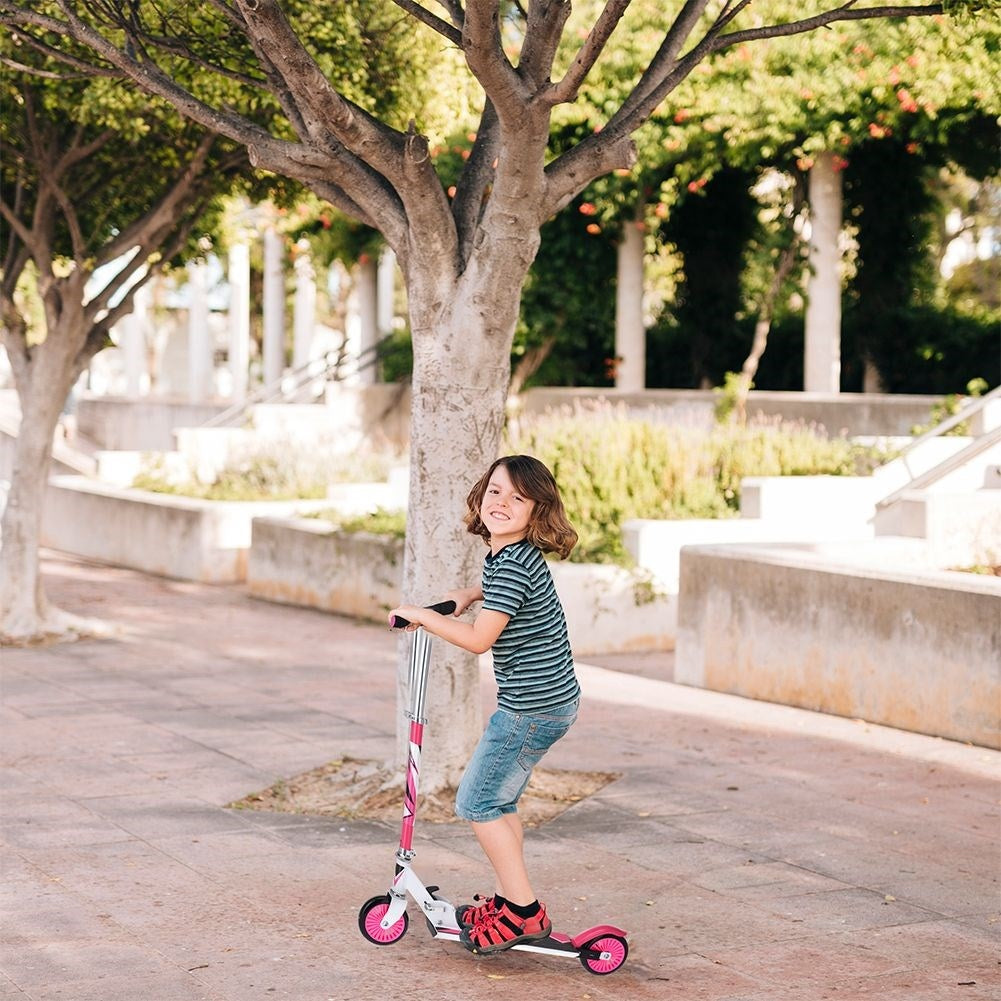 Lightweight scooter for children, 1.8 kg, durable and safe