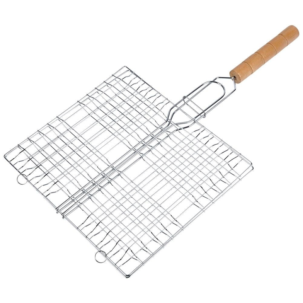 Lockable double grill with wooden handle for easy cooking