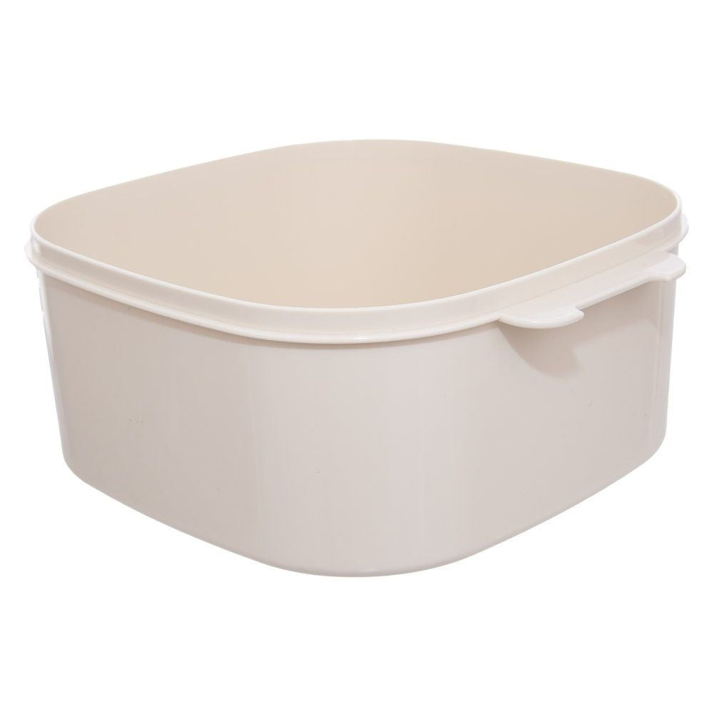 Lunch Box with Four Containers and Handles for Easy Transport