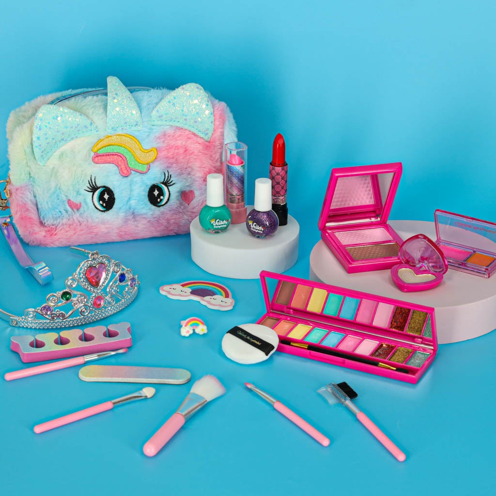 Makeup Cosmetics Set – 22 Items with Bag