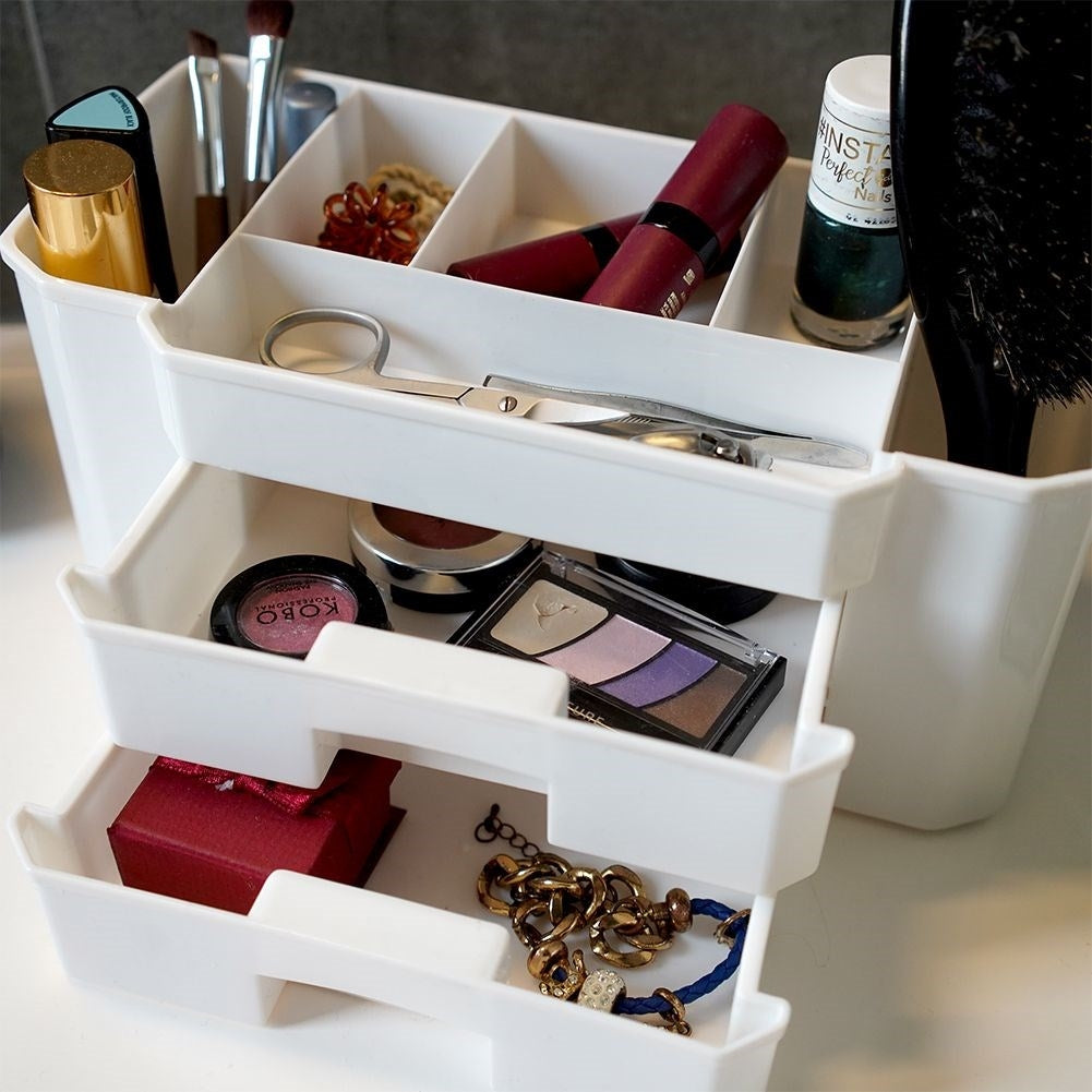 Make-up and cosmetics organizer in white, three levels