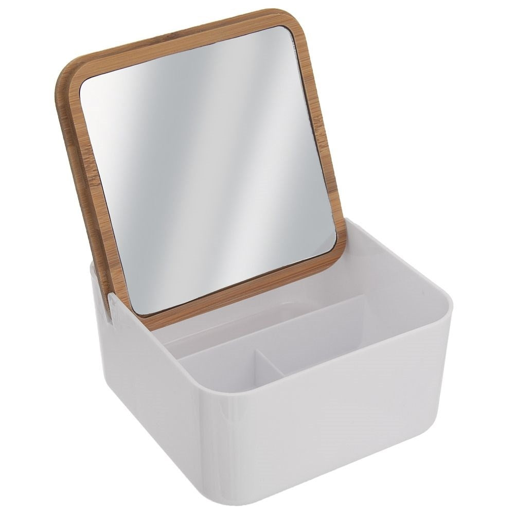 Make-up and jewelery box with mirror for easy beauty routine
