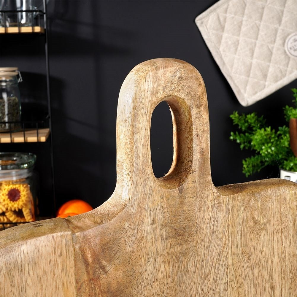 Mango Wood Cutting Board - Durable and Elegant for Cooking