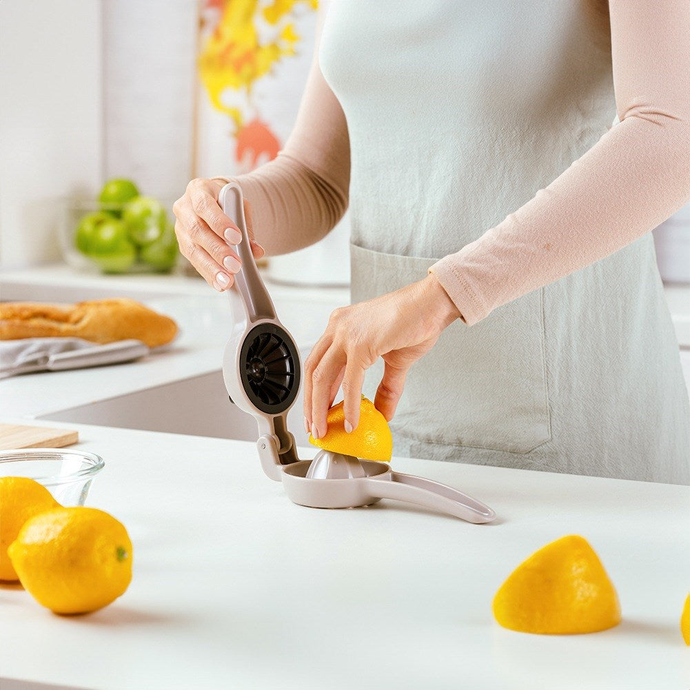 Manual citrus juicer with knob MISTY 22.5x7 cm