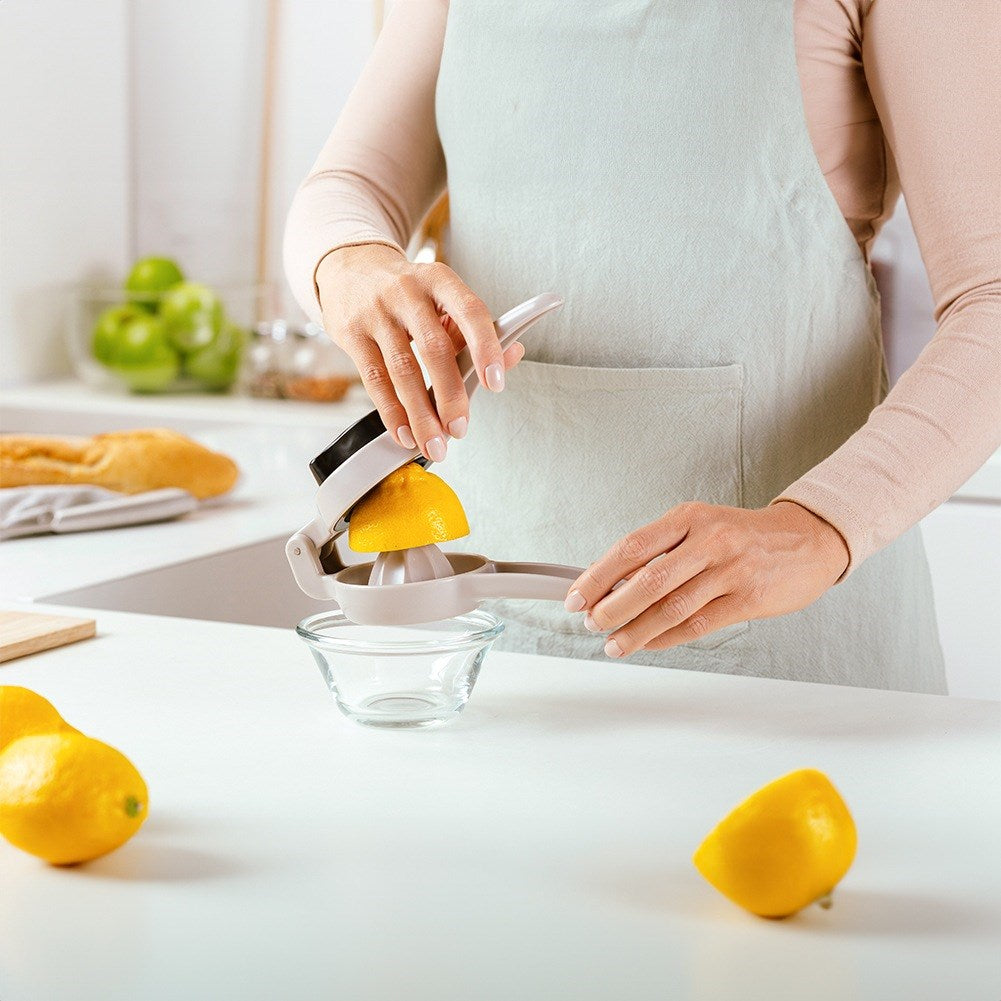 Manual citrus juicer with knob MISTY 22.5x7 cm