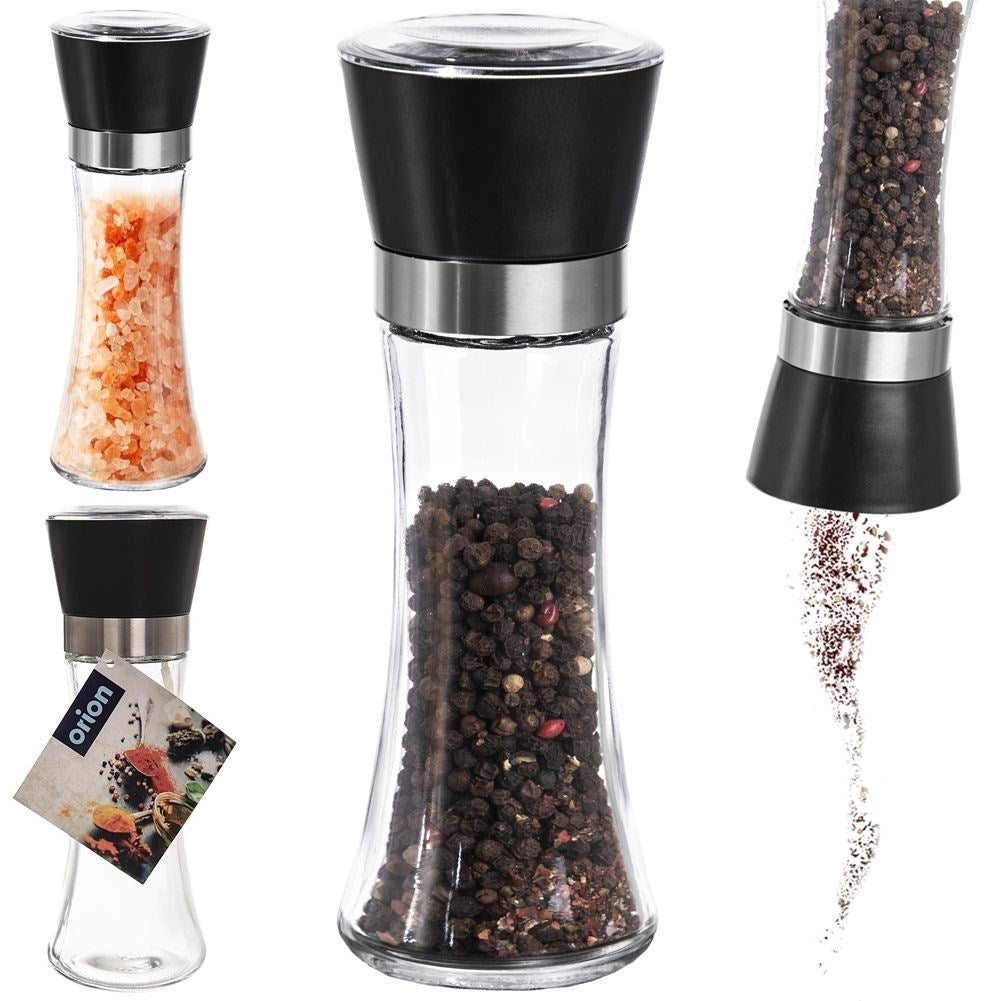 Manual grinder for pepper and salt with adjustable grinding