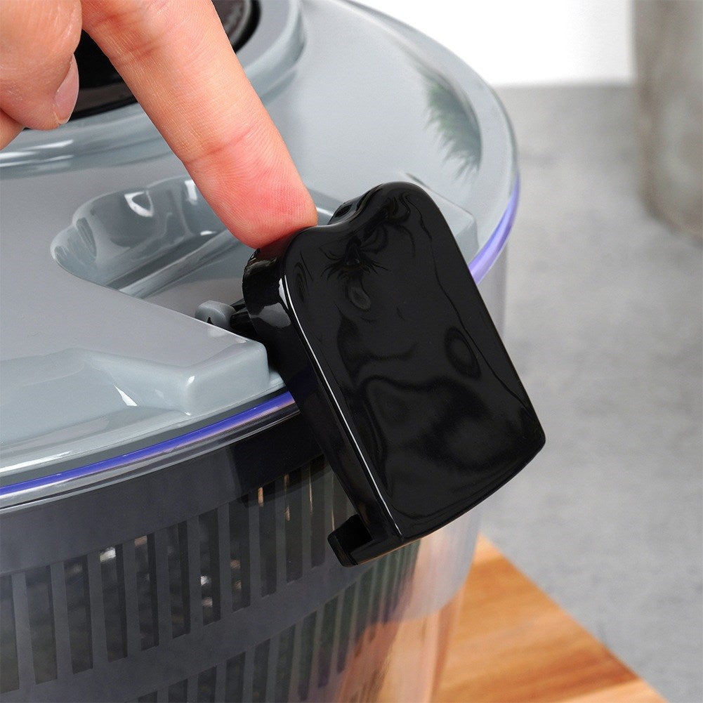 Manual salad spinner dryer