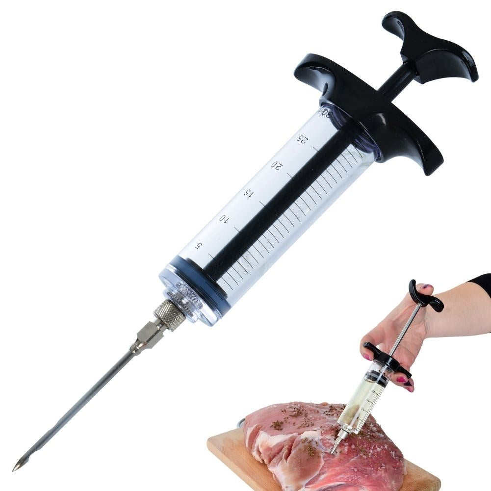 Marinade syringe with graduated scale and 8 cm needle