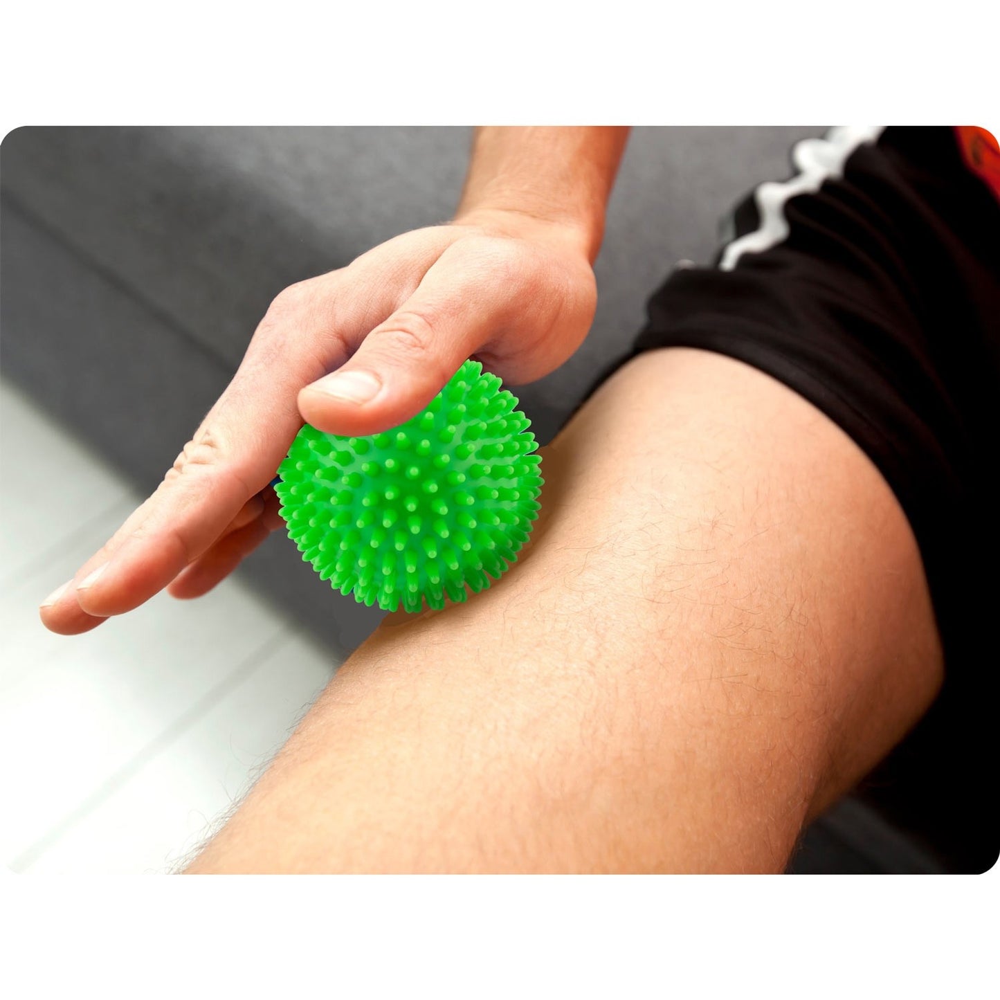 Massage and exercise ball 9 cm - Green (NS-957)