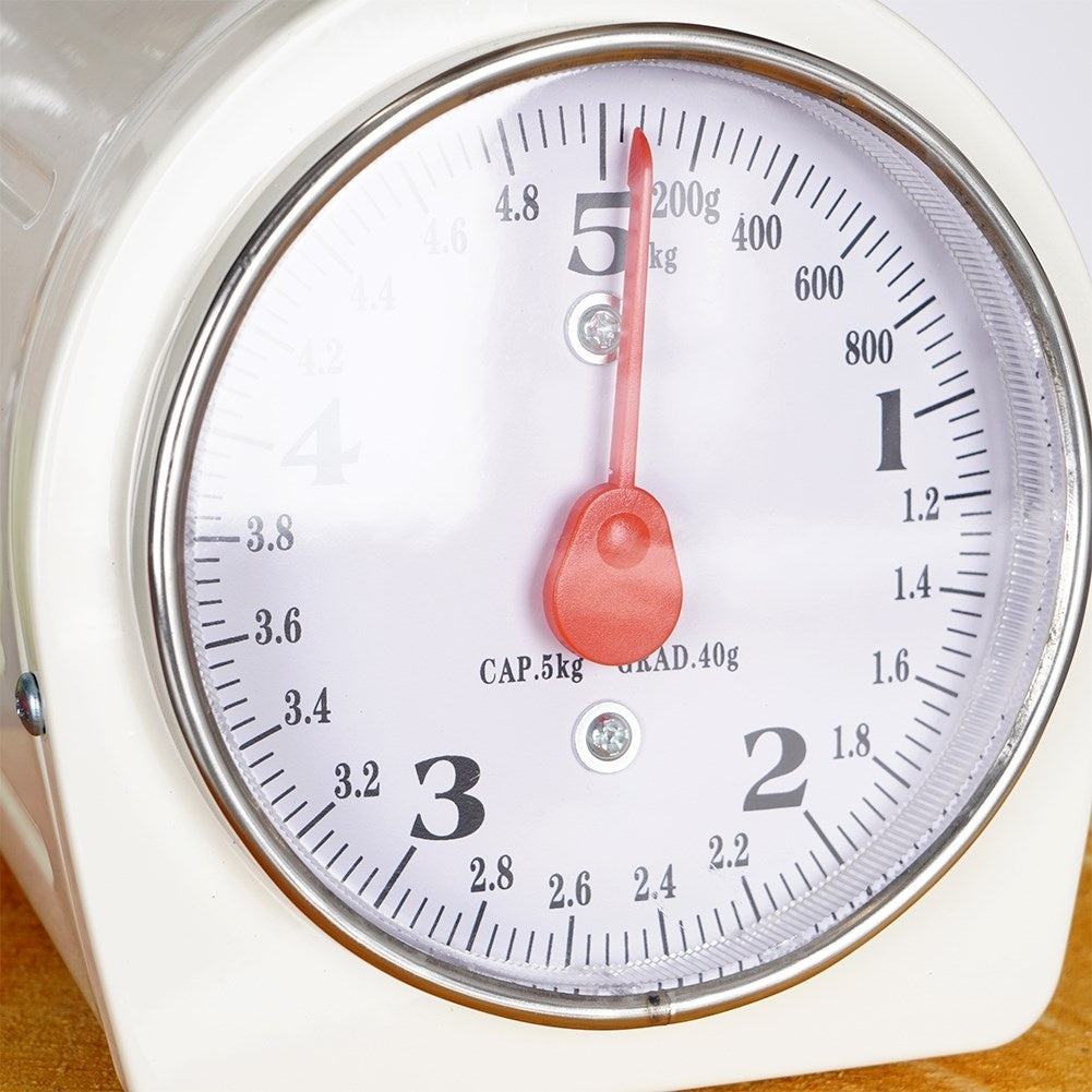Mechanical kitchen scale with removable bowl, retro design, 5 kg