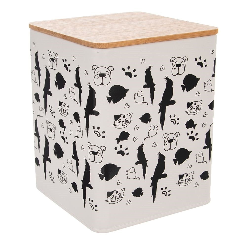 Metal can with tight-fitting wooden lid for animal feed storage