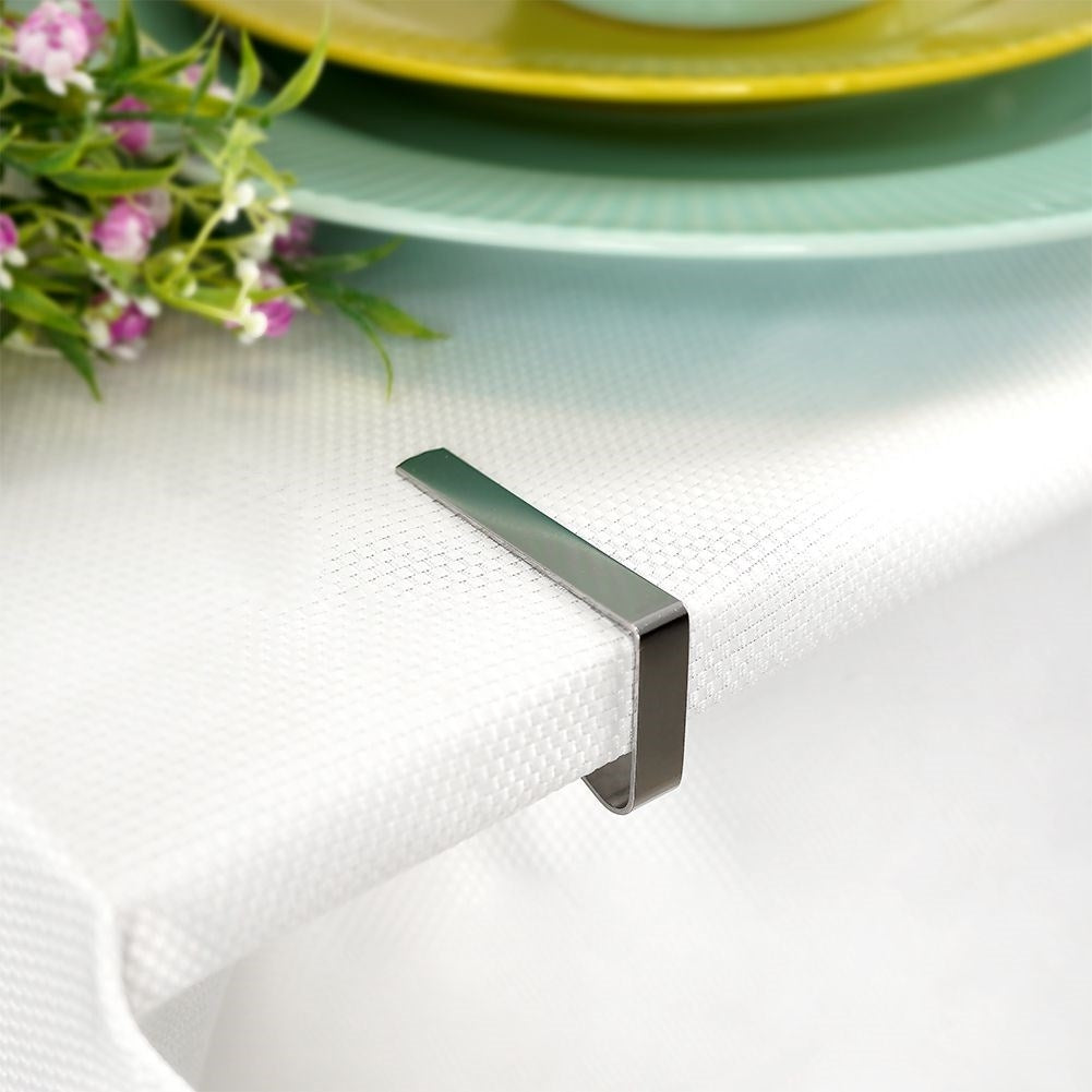 Metal clips for tablecloths - Stability for all tablecloths