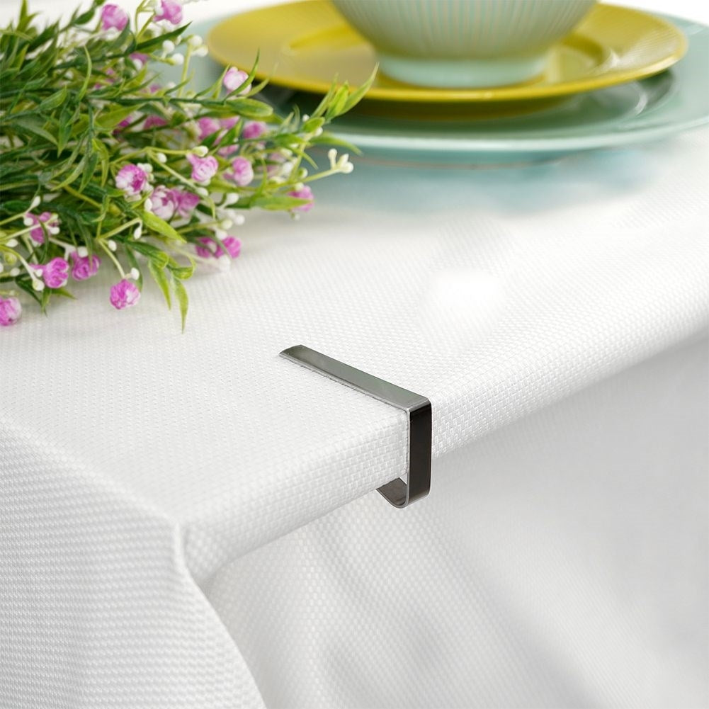 Metal clips for tablecloths - Stability for all tablecloths