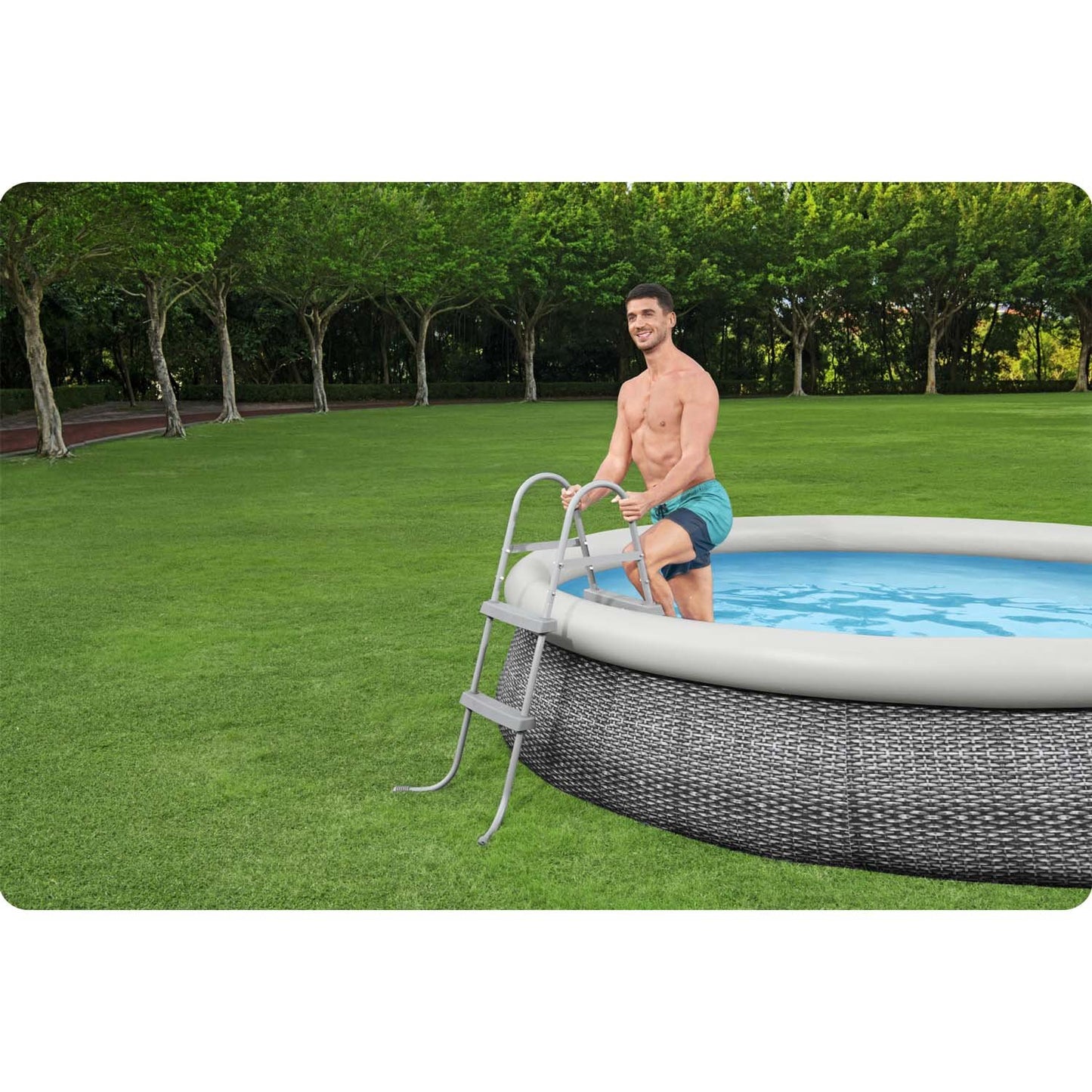 Metal ladder for swimming pools 84 cm Bestway 58430