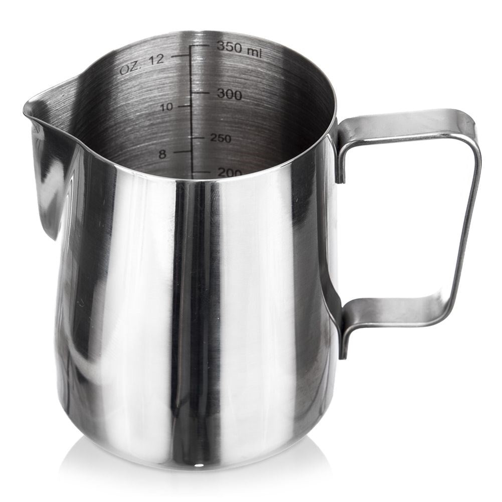 Milk jug in stainless steel with practical handle
