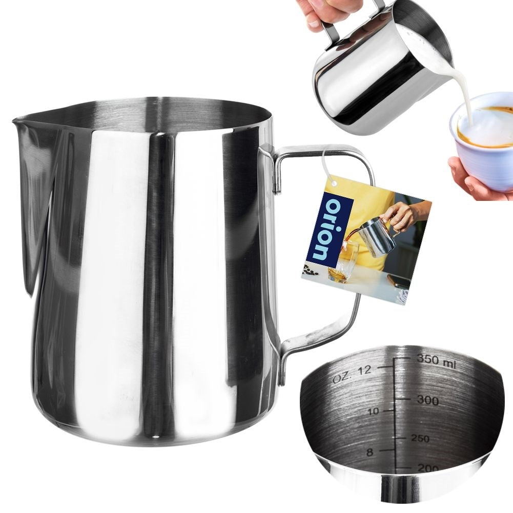 Milk jug in stainless steel with practical handle
