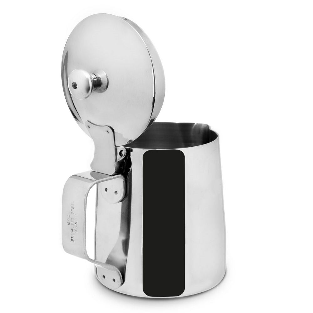 Milk jug with lid in stainless steel for coffee and meetings