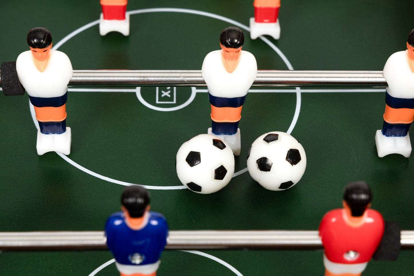 Mini table football for children, two balls and guides