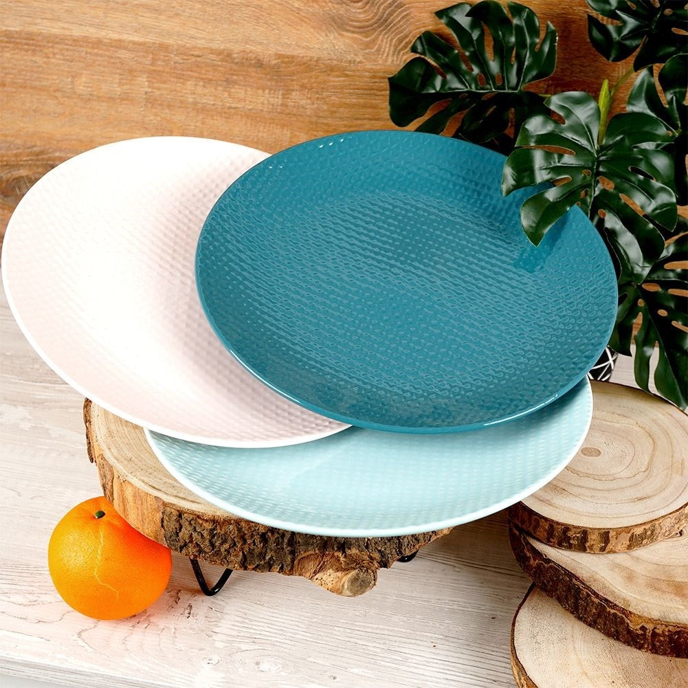 Modern Ceramic Dish with Relief Pattern and Trendy Color