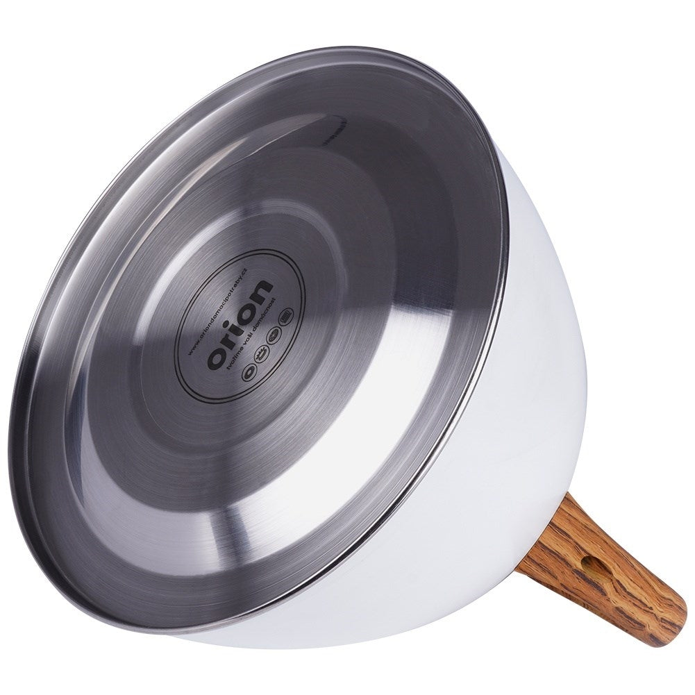 Modern Kettle with Automatic Whistle