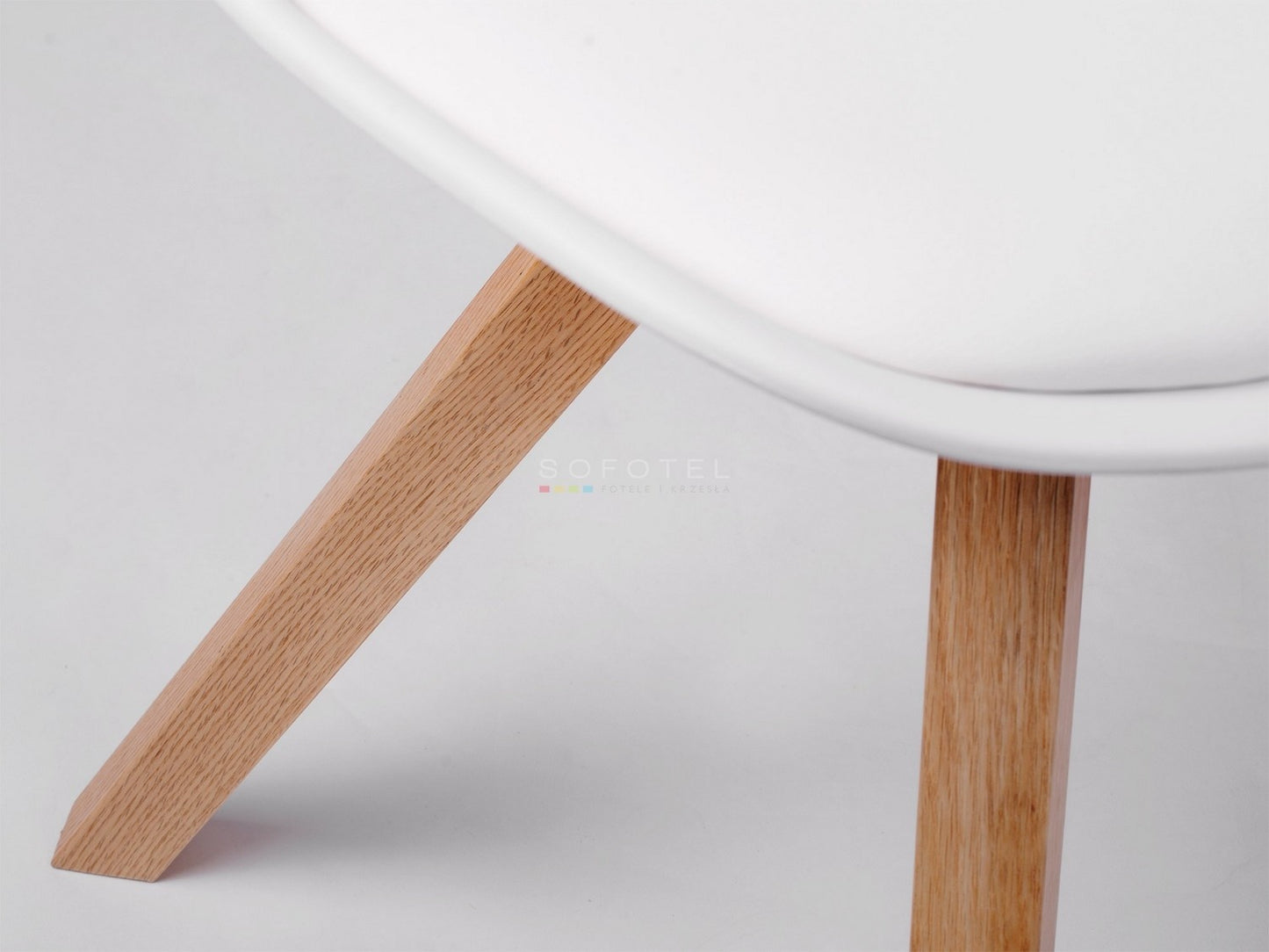 Modern Scandinavian chair Sofotel Verde white