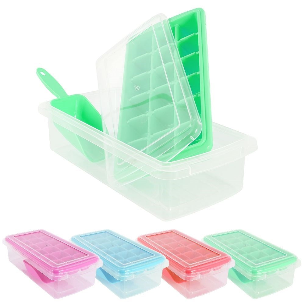 Mold for Ice with Container and Scoop - Simple Ice Cube Handling