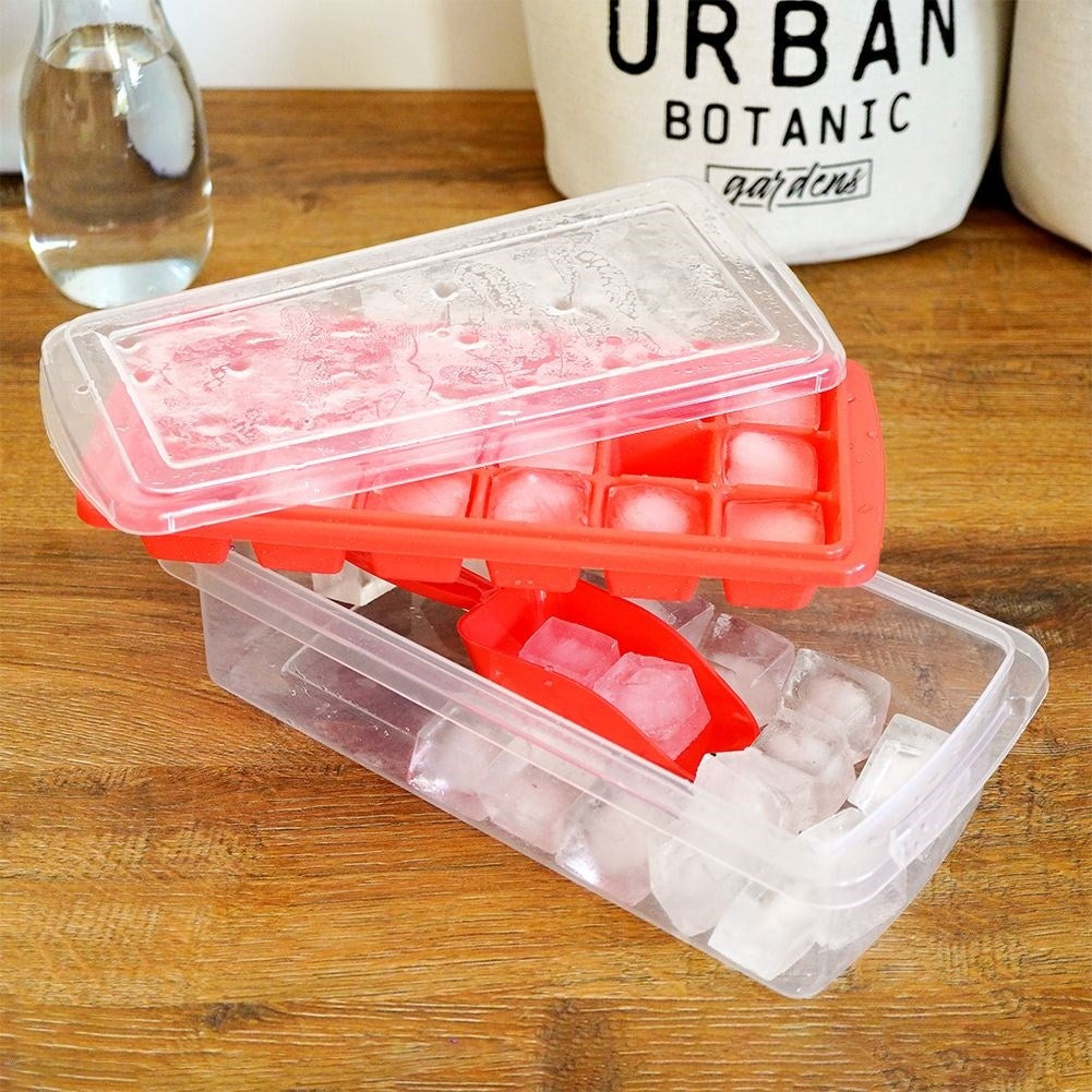 Mold for Ice with Container and Scoop - Simple Ice Cube Handling