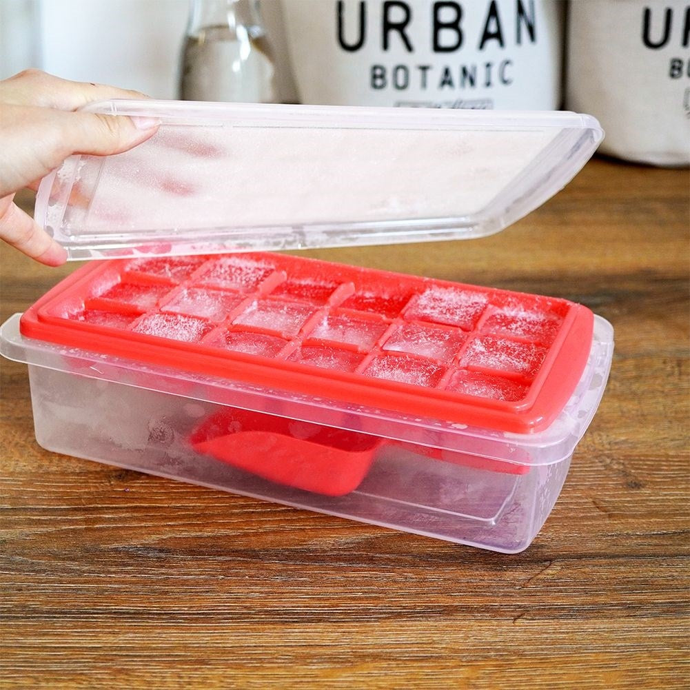 Mold for Ice with Container and Scoop - Simple Ice Cube Handling