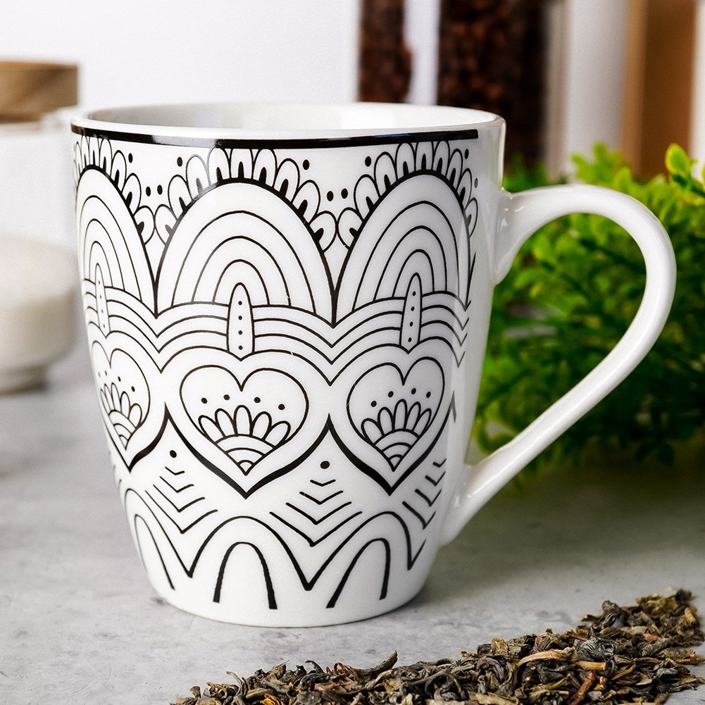 Mug in Porcelain for Coffee, Tea and Other Drinks