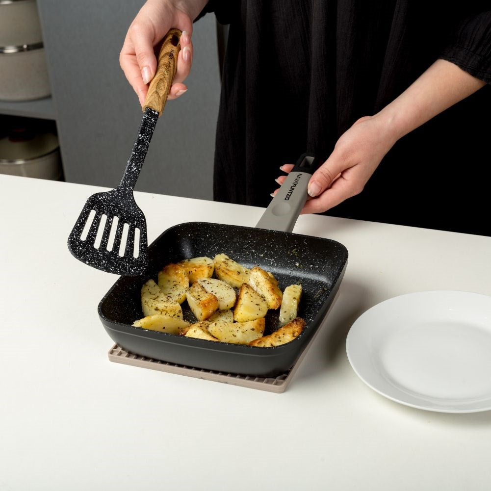 NATURE openwork kitchen spatula 32.5 cm