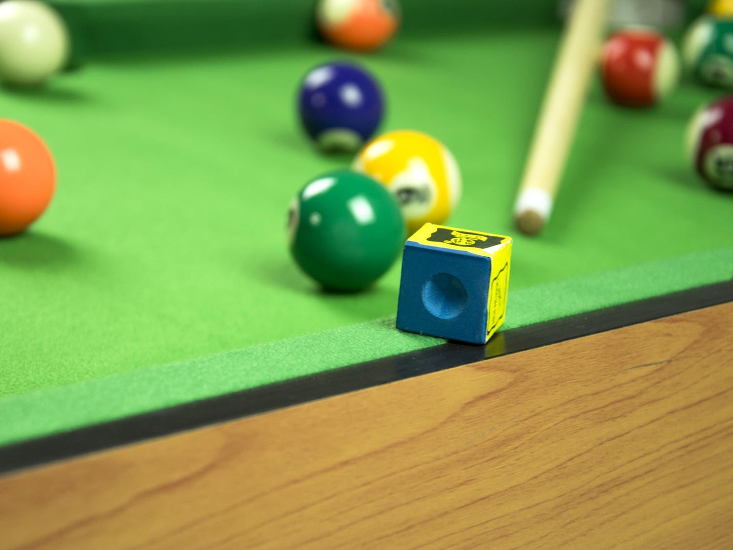 NS-429 billiards table