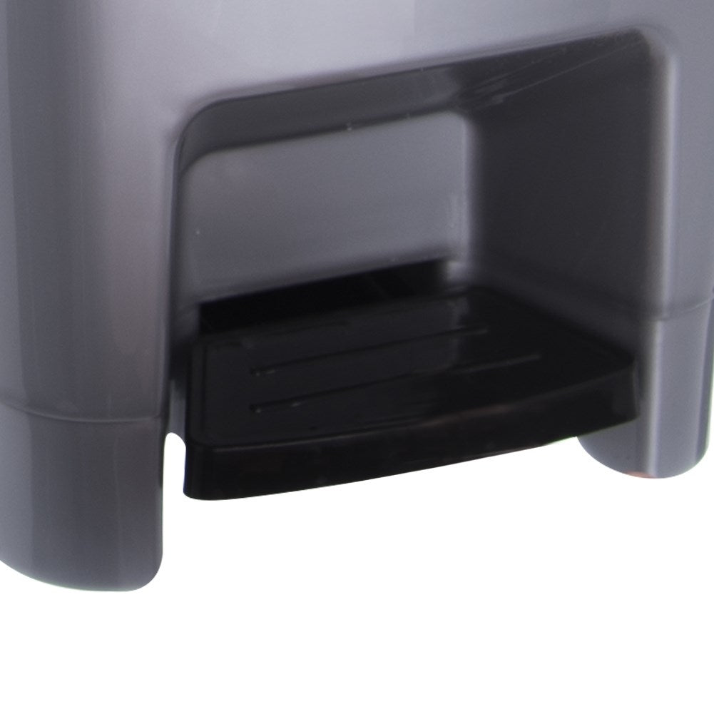Narrow pedal bucket in gray plastic with handle for garbage bag