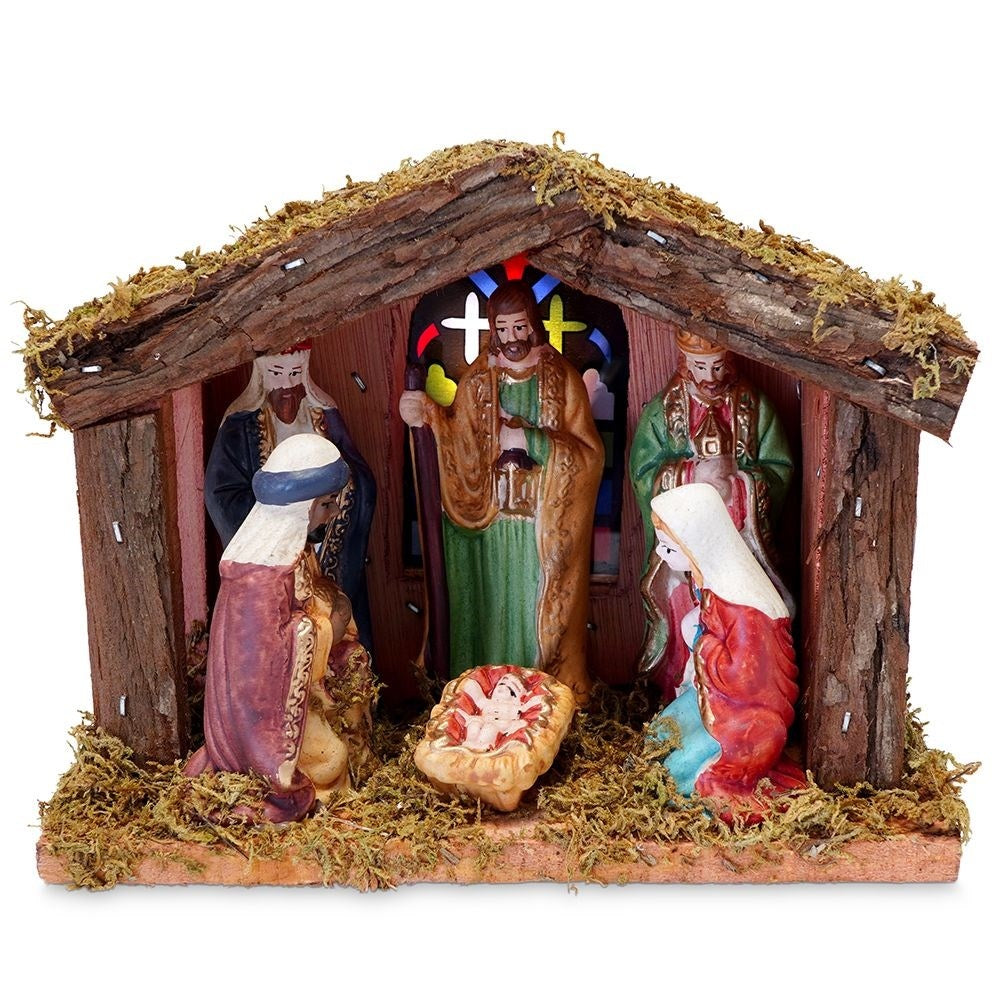 Nativity scene wooden LED lighting 8 figures artificial moss