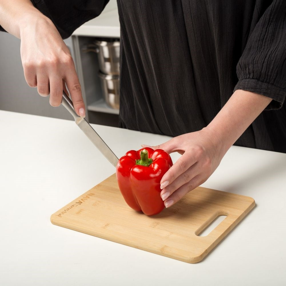 Natural Bamboo Cutting Board for Cutting and Serving