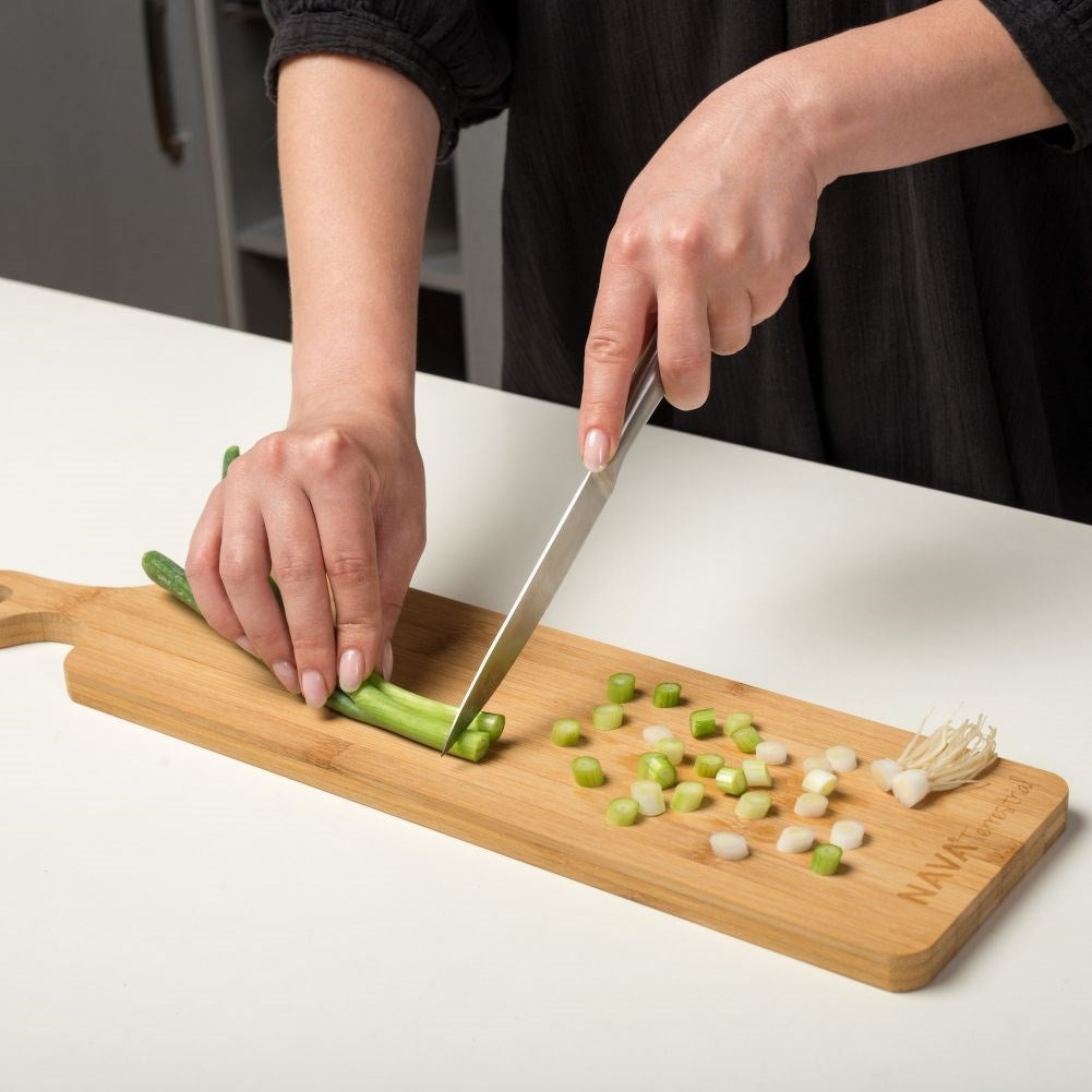 Natural and durable bamboo cutting board for cooking