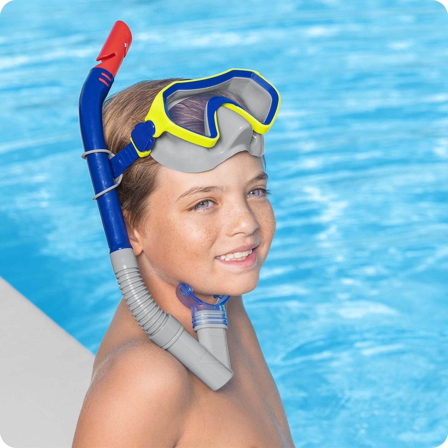 Navy blue and gray Bestway 24025 diving set