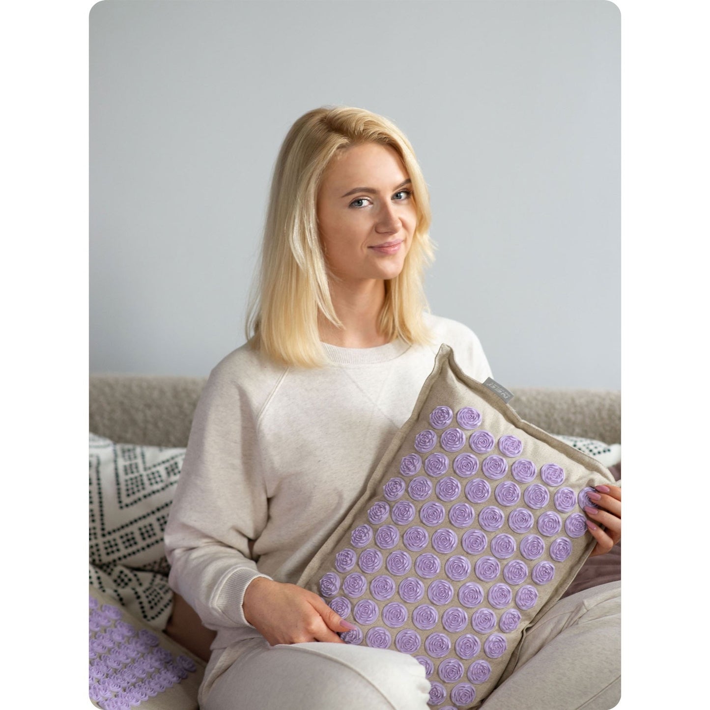 Neo-Sport NS902 spiked acupressure mat - gray-lavender