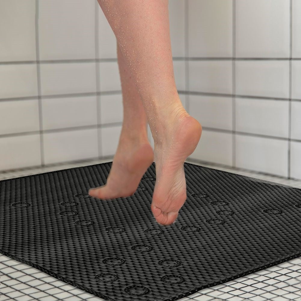 Non-slip mat for safe showering and bathing