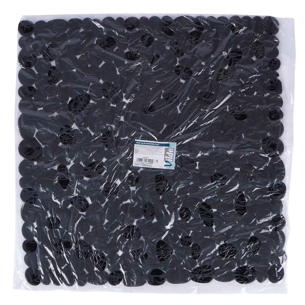 Non-slip protection with suction cups for safer showering and bathing