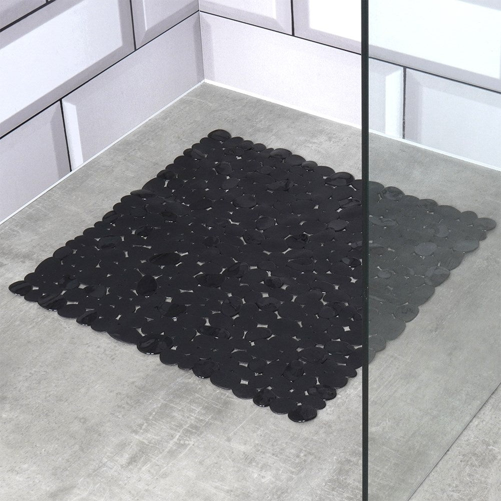 Non-slip protection with suction cups for safer showering and bathing