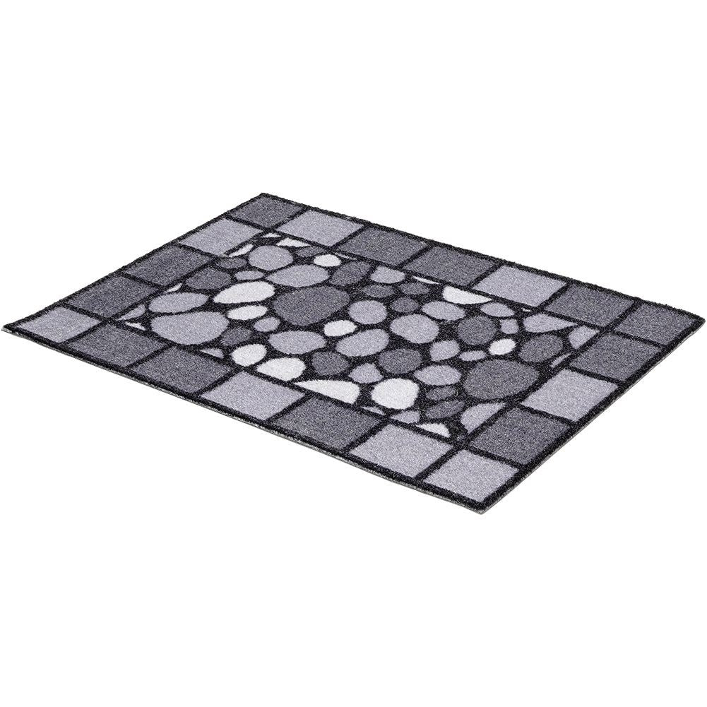 Non-slip rubber entrance mat - Protects the floor from dirt