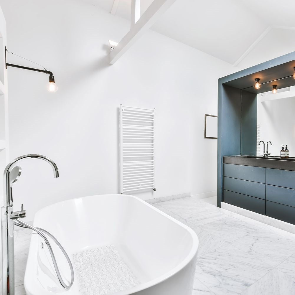 Non-slip shower mat: Safety on wet surfaces