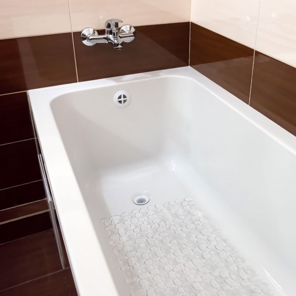 Non-slip shower mat: Safety on wet surfaces