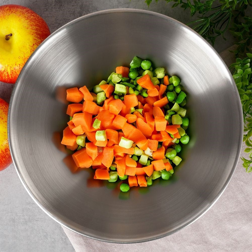 Non-slip stainless steel bowl with versatile use in the kitchen