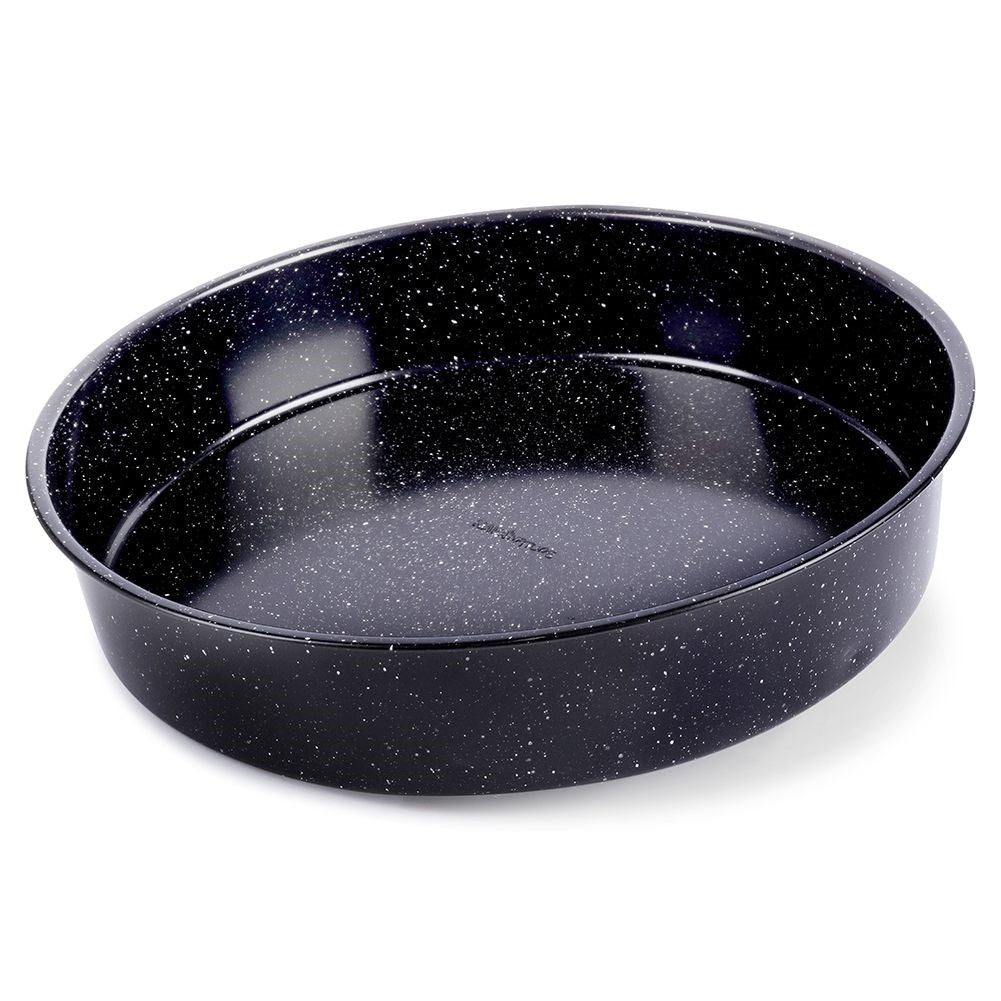 Non-stick baking pan for cakes, pizza and meat.