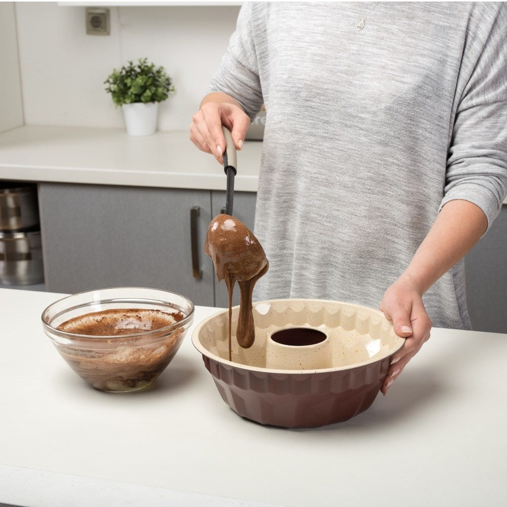 Non-stick baking pan with ceramic granite coating