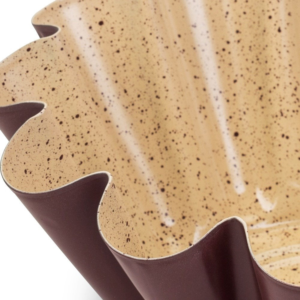 Non-stick baking tin with granite coating for perfect baking