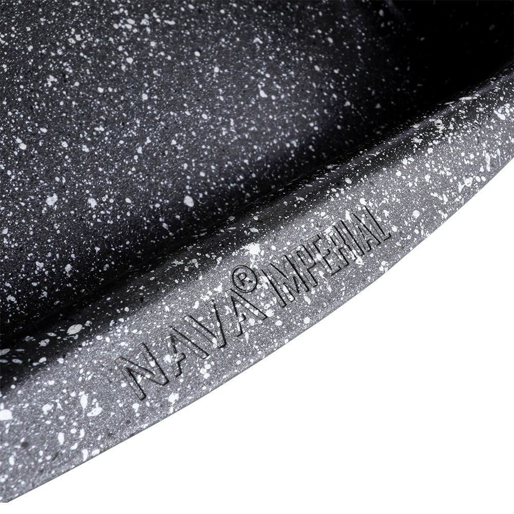 Non-stick baking tray for cakes, meat, vegetables, desserts