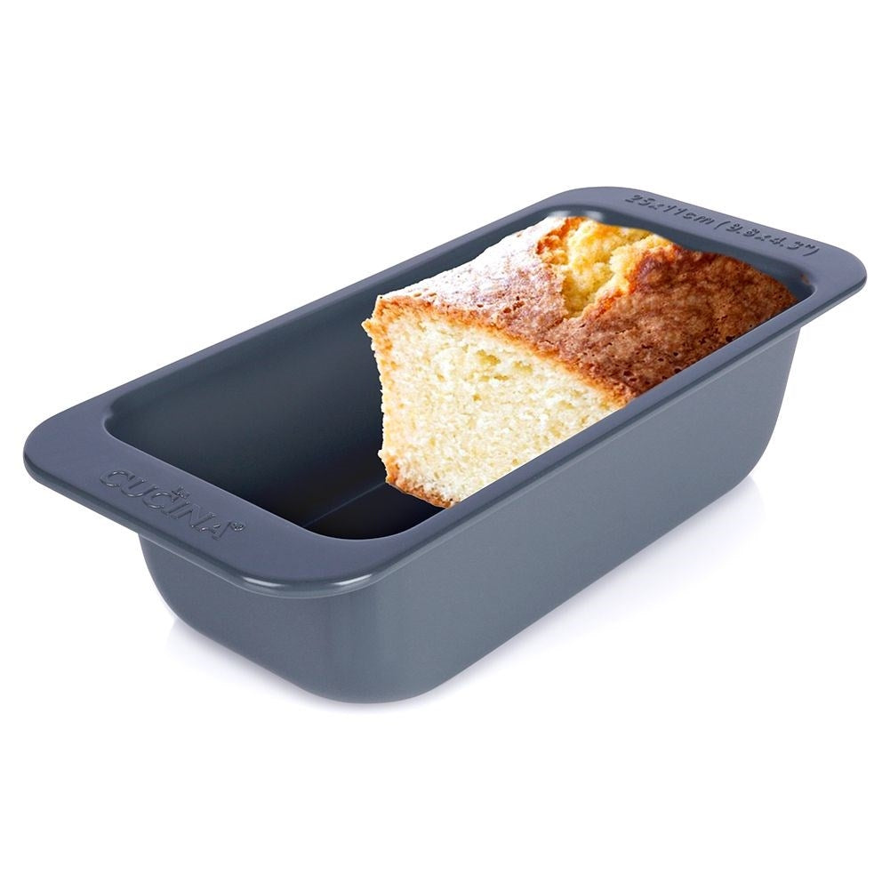 Non-stick bread pan for perfect baking