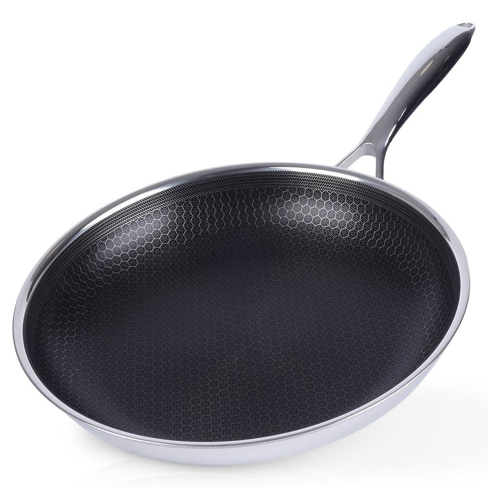Non-stick frying pan in stainless steel, dishwasher safe